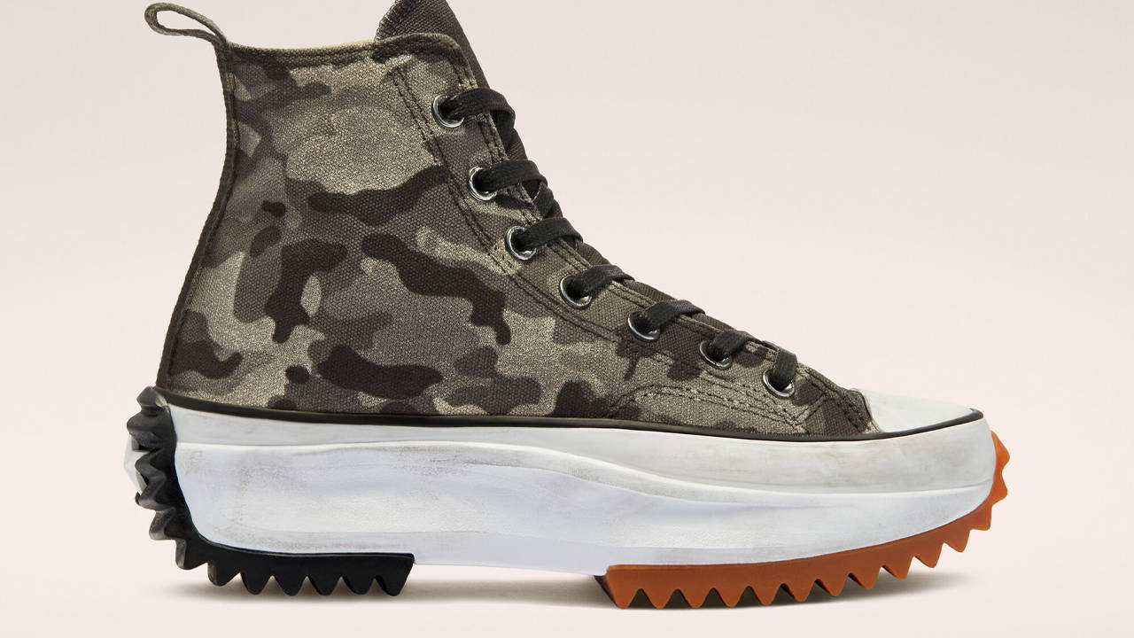 Take an Extra 20% Off These Converse Sale Favourites for Black Friday!