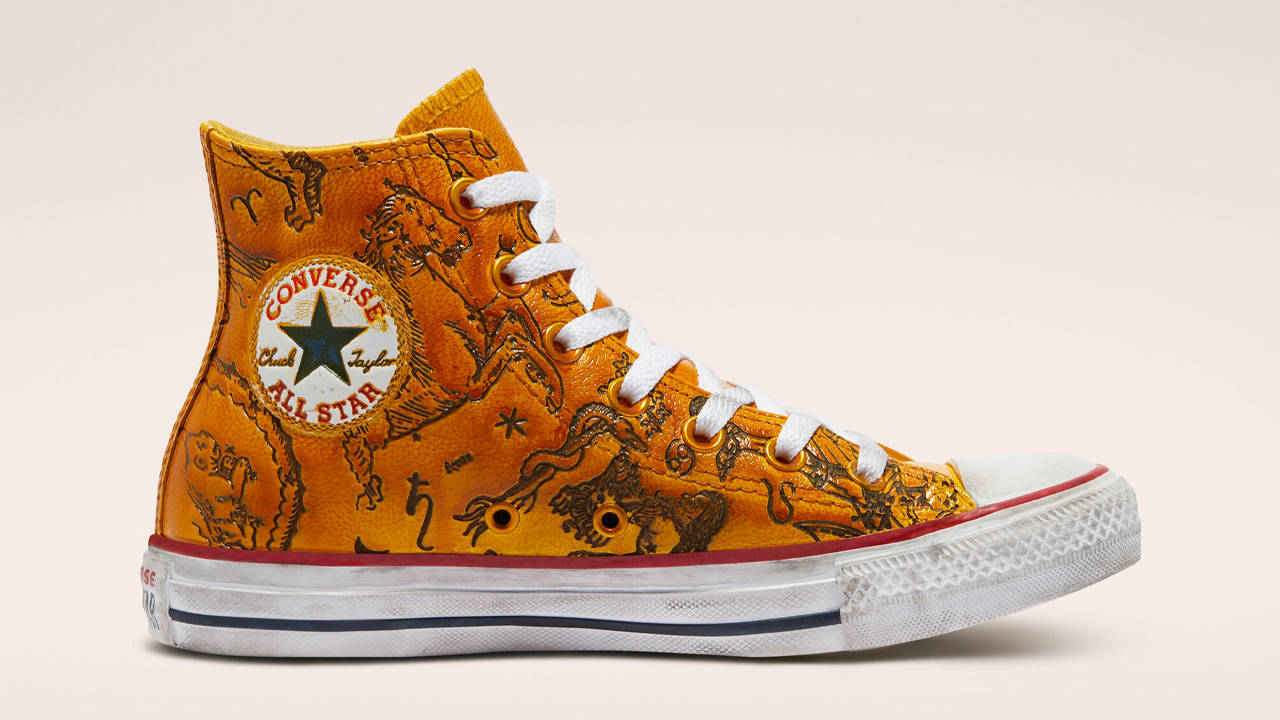 Take an Extra 20% Off These Converse Sale Favourites for Black Friday!