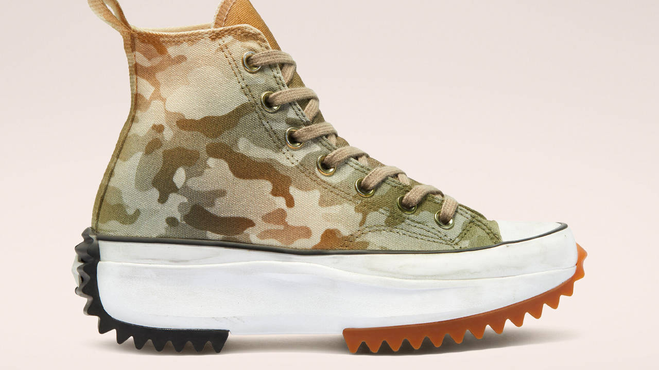 Take an Extra 20% Off These Converse Sale Favourites for Black Friday!