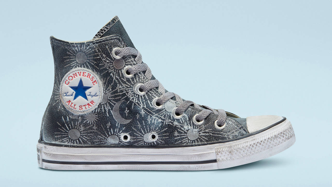 Take an Extra 20% Off These Converse Sale Favourites for Black Friday!
