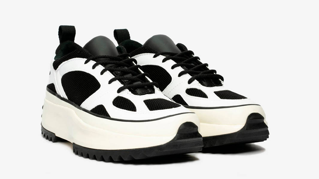 Converse Run Star Veloz Black White Front