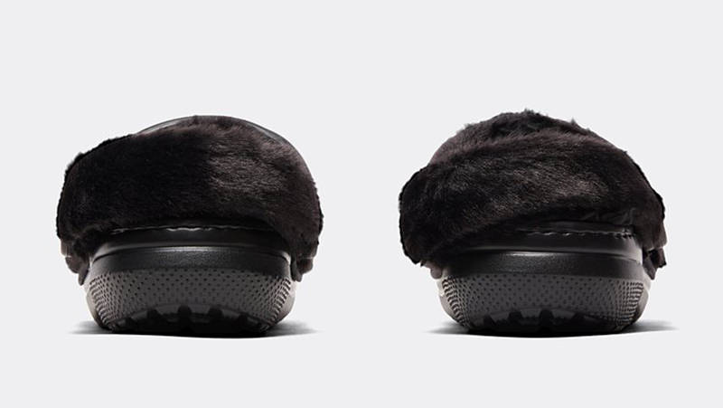 Crocs Classic Clog Cozy Fuzz Black