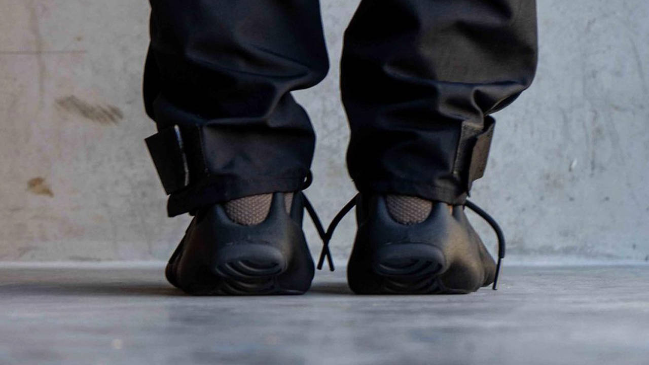 Yeezy 450 "Dark Slate"