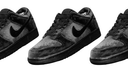 The Dover Street Market x Nike Dunk Low "Triple Black" Is Wrapped in Velvety Velour The Dover Street Market x Nike Dunk Low "Triple Black" Is Wrapped in Velvety Velour