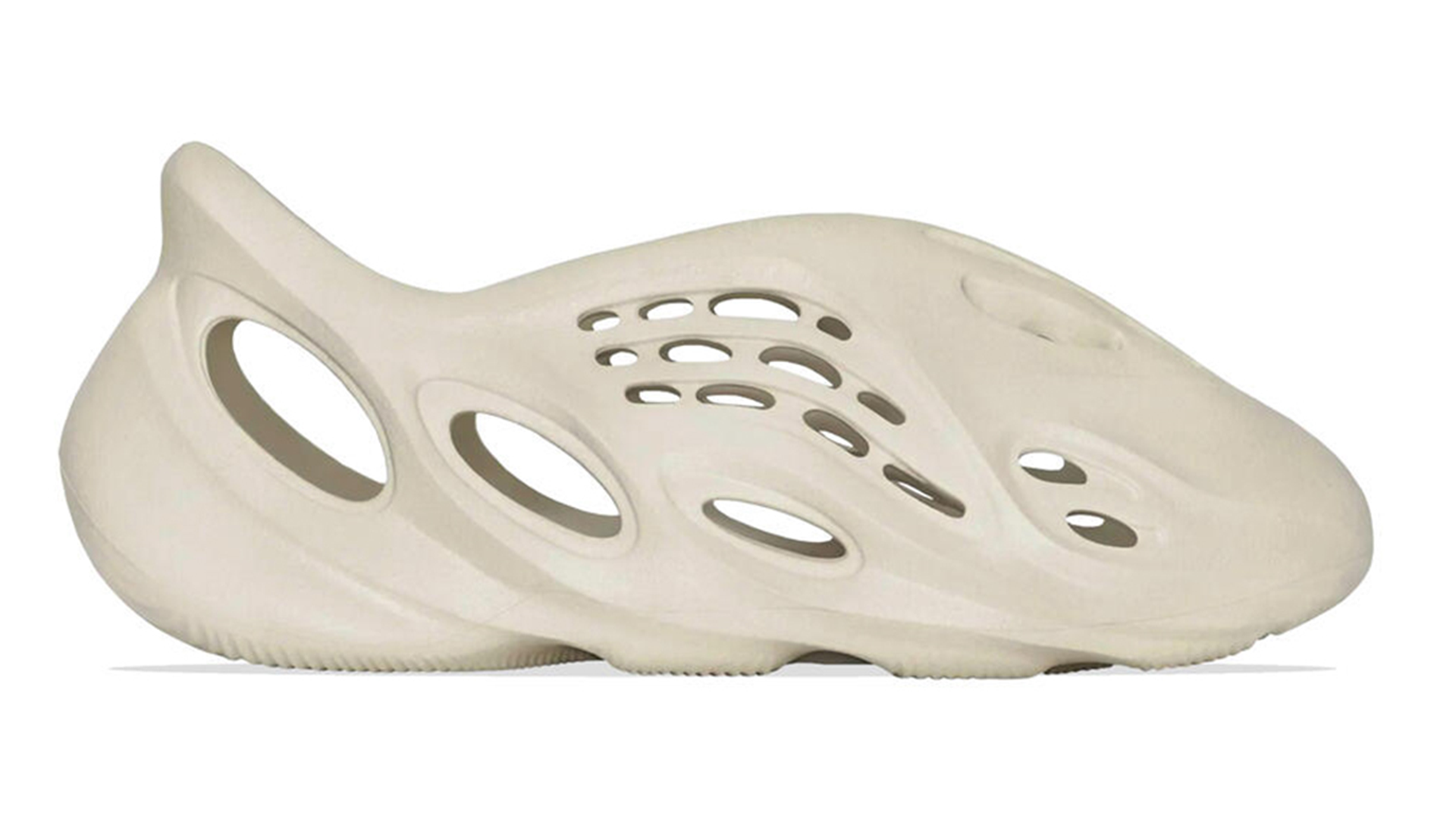 Hottest Sneakers 2021 – Yeezy Foam Runner