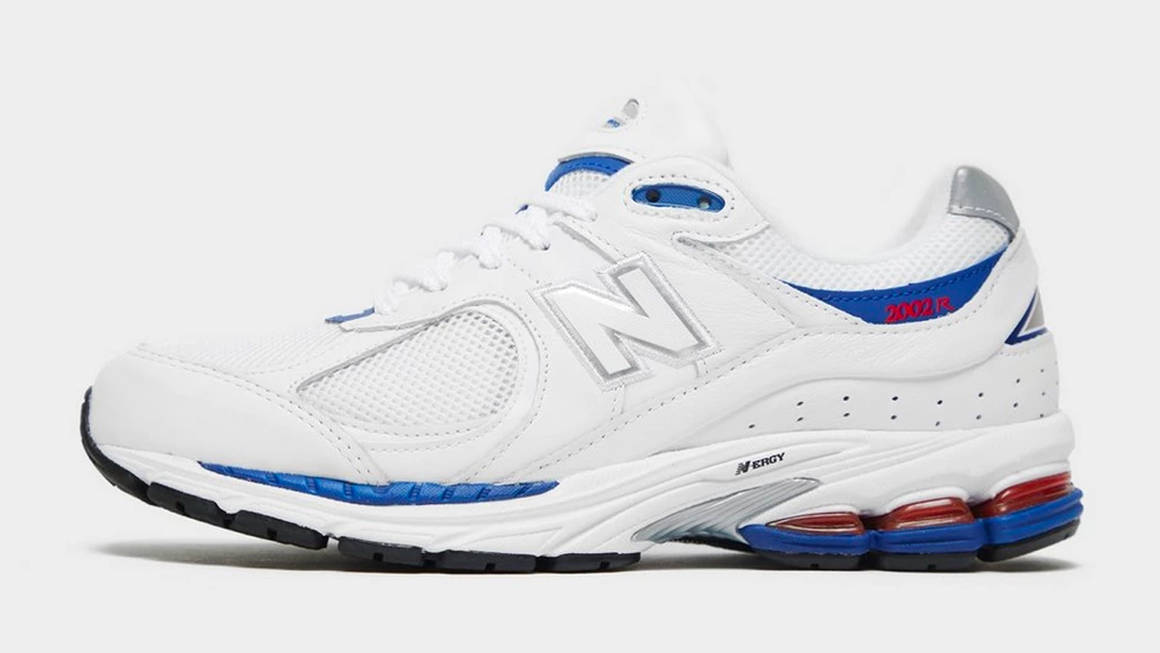 jd sports black jordans