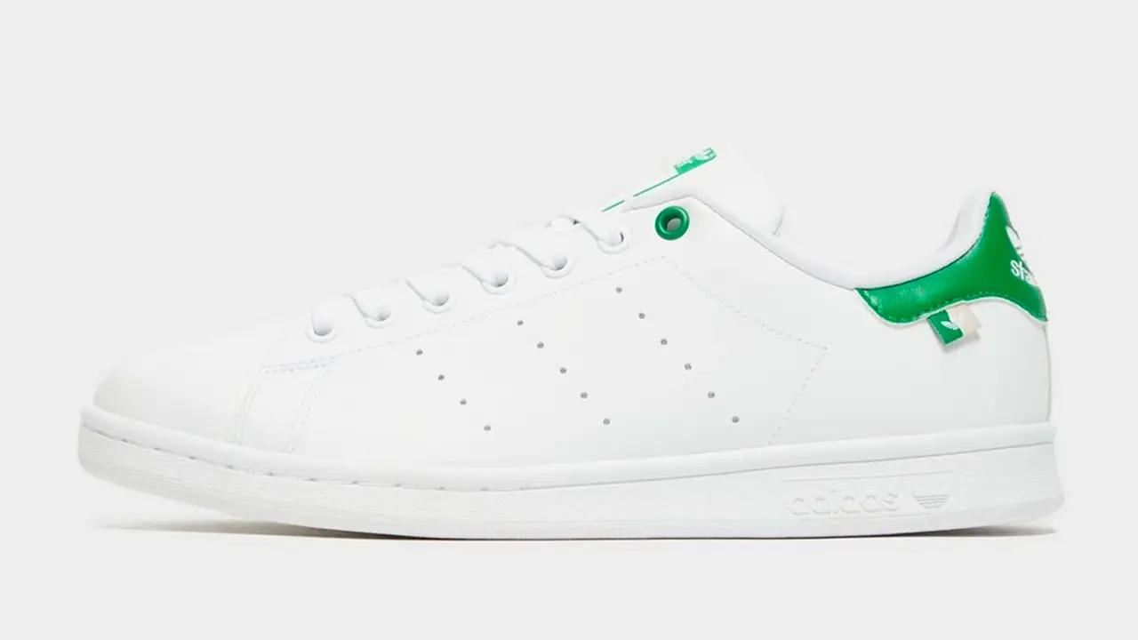 jd sports black jordans