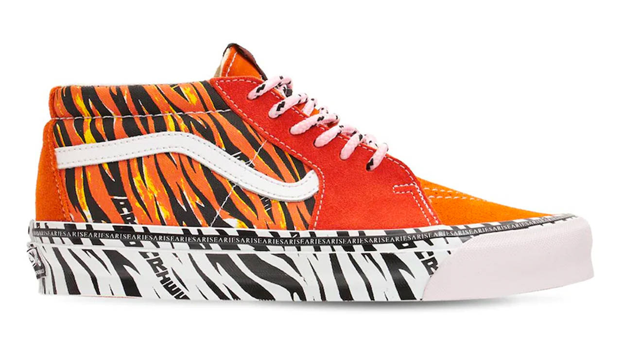 Get 40% Off These Ultra Hyped Collabs With LVR's Black Friday Code!