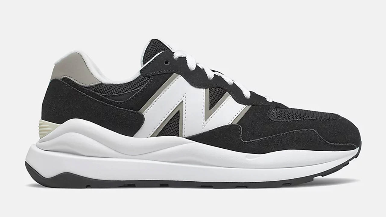 New Balance's Mighty Black Friday Sale Just Dropped & Here's Our Top Picks!