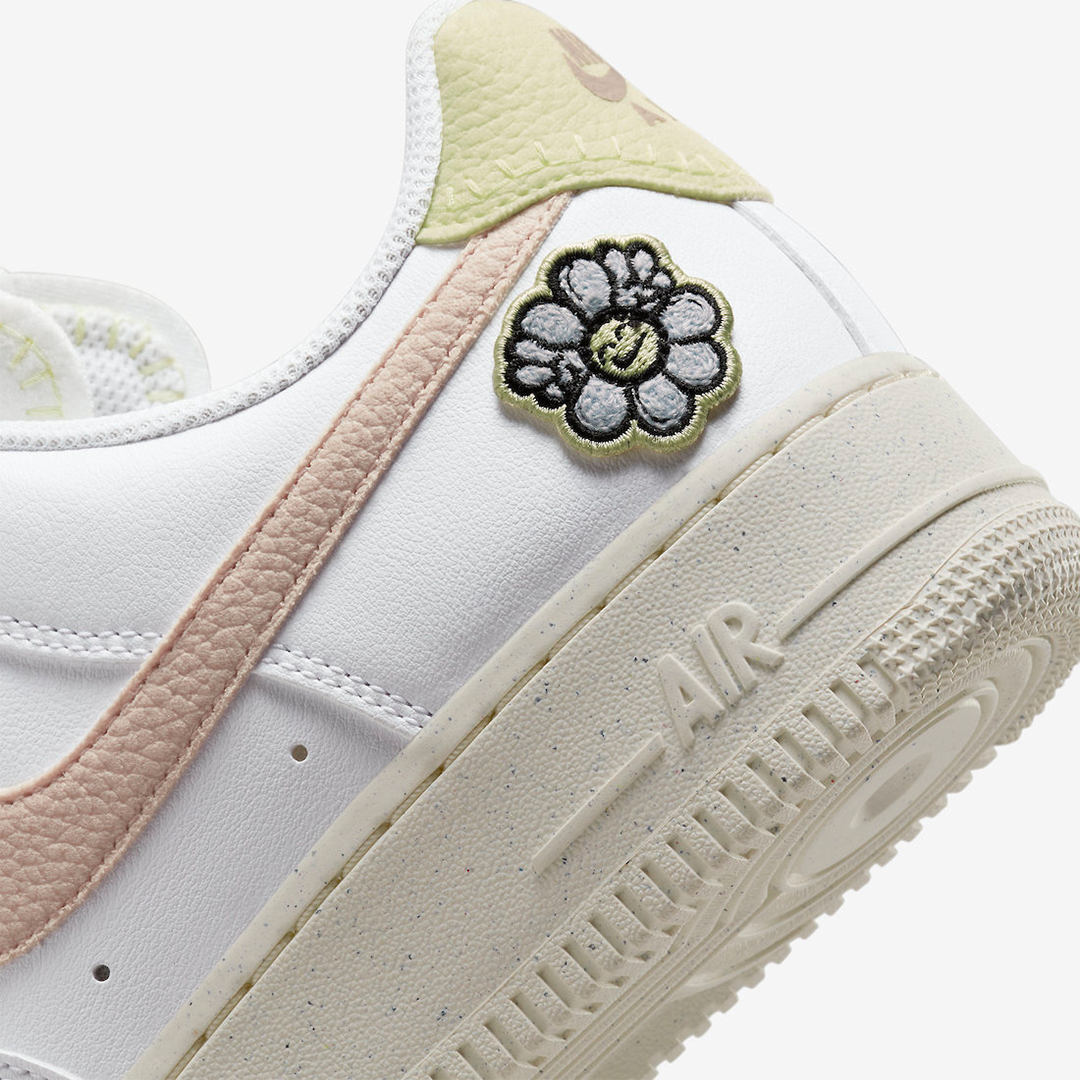 Nike Af1 next nature flower