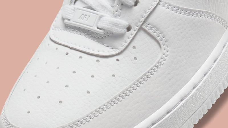 Nike Air Force 1 Low Satin Pink