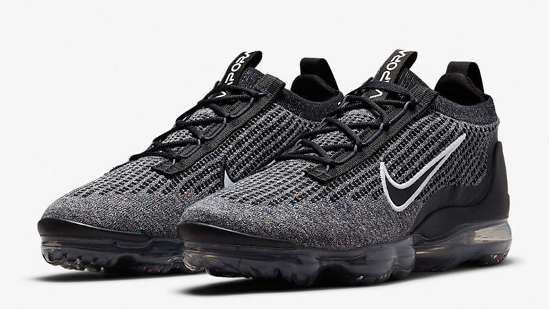 Nike Air VaporMax 2021 Oreo DC9394-001 front
