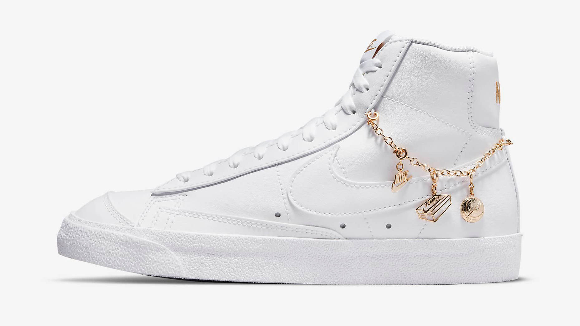 Nike Blazer Mid ’77 Lucky Charms White