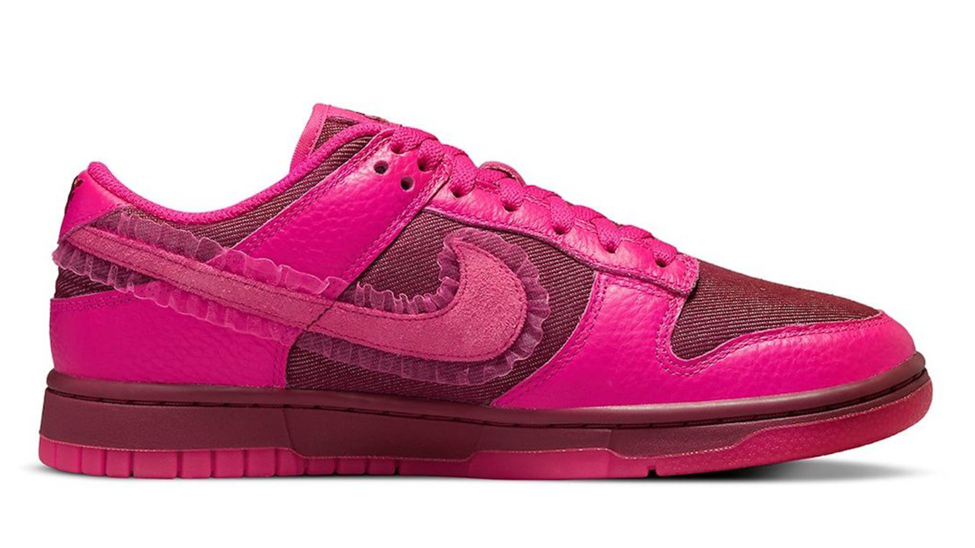 Valentine’s Day Dunk Low