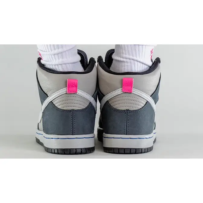 SB Dunk High Pro 'Medium Grey' (DJ9800-001) Release Date. Nike SNKRS LU