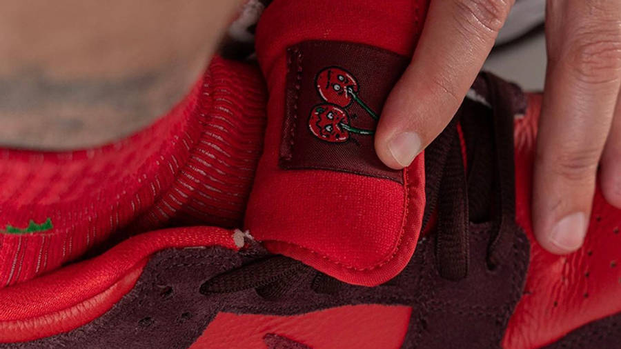 Nike SB Dunk Low Fruity Pack Cherry Detail