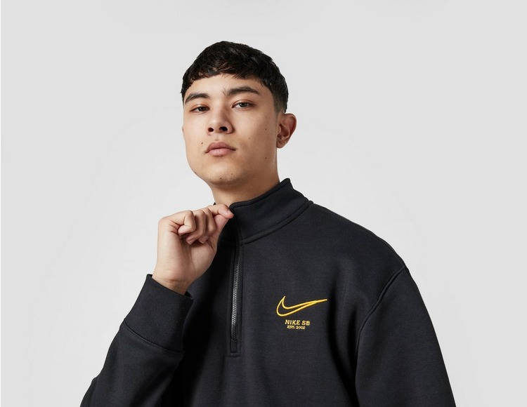 Nike SB Embroidered Sweatshirt Black Detail
