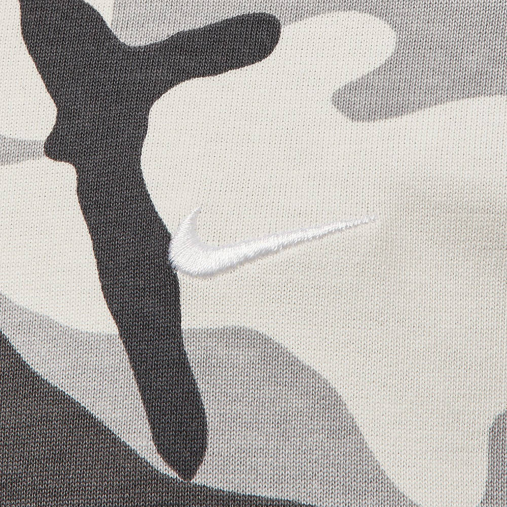 Nike Solo Swoosh Camo T-Shirt DN1260-133 Detail