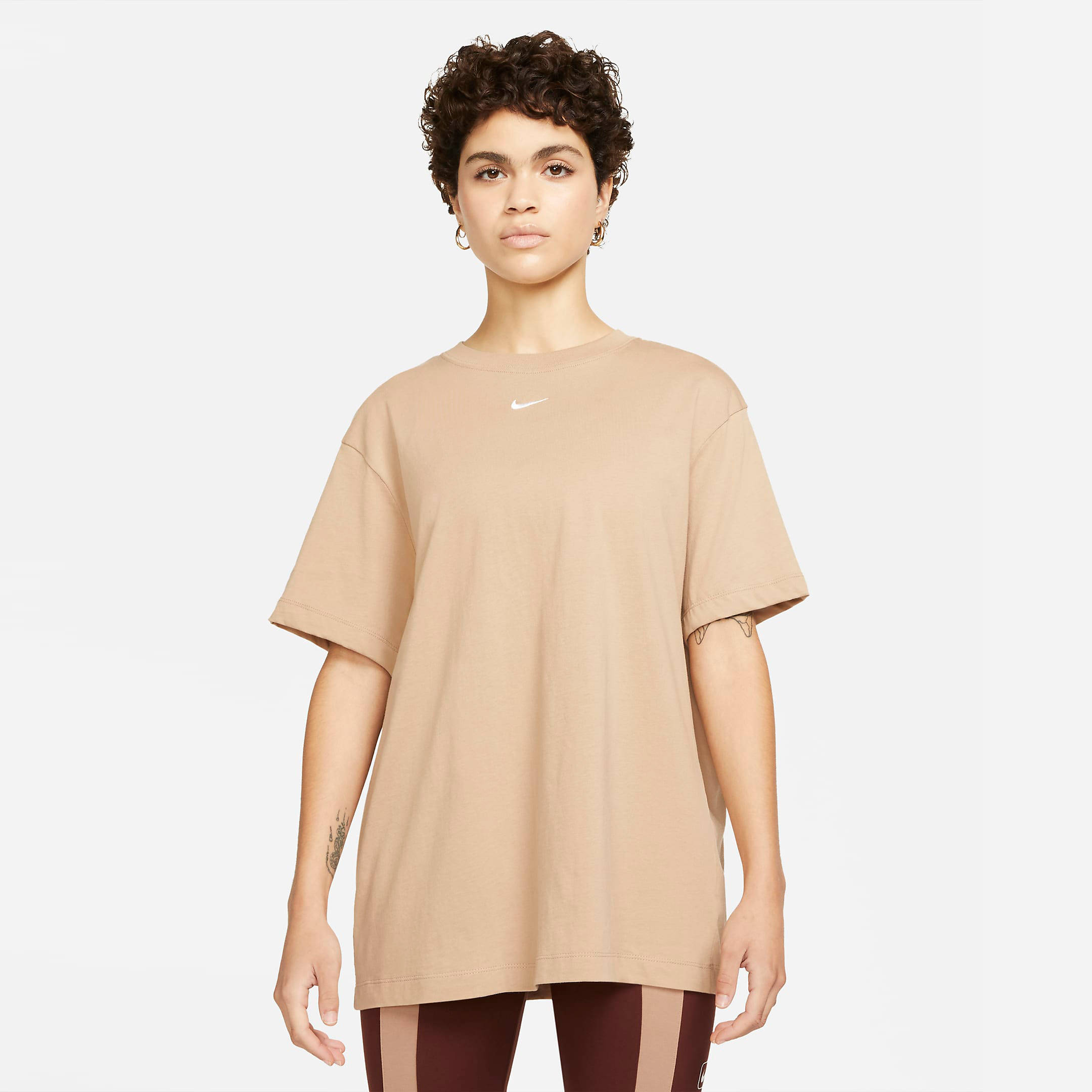 Nike Sportswear Essential Oversized Short-Sleeve Top