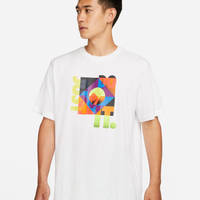 Nike Sportswear Nostalgic Graphic T-Shirt DM2388-100