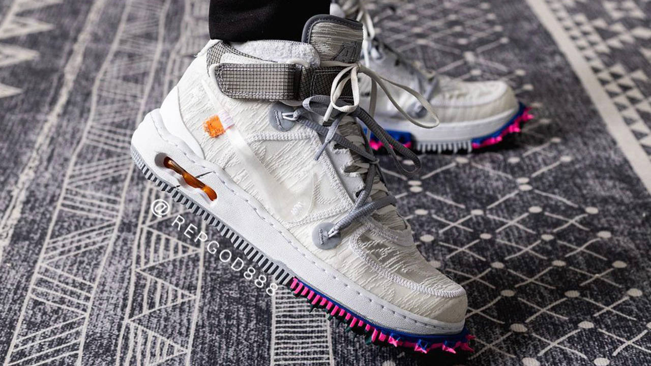 NIKE×OFF-WHITE ナイキ オフホワイト L AJ3374-100 A Detailed Look at the Off-White x Nike Air Force 1 Mid 