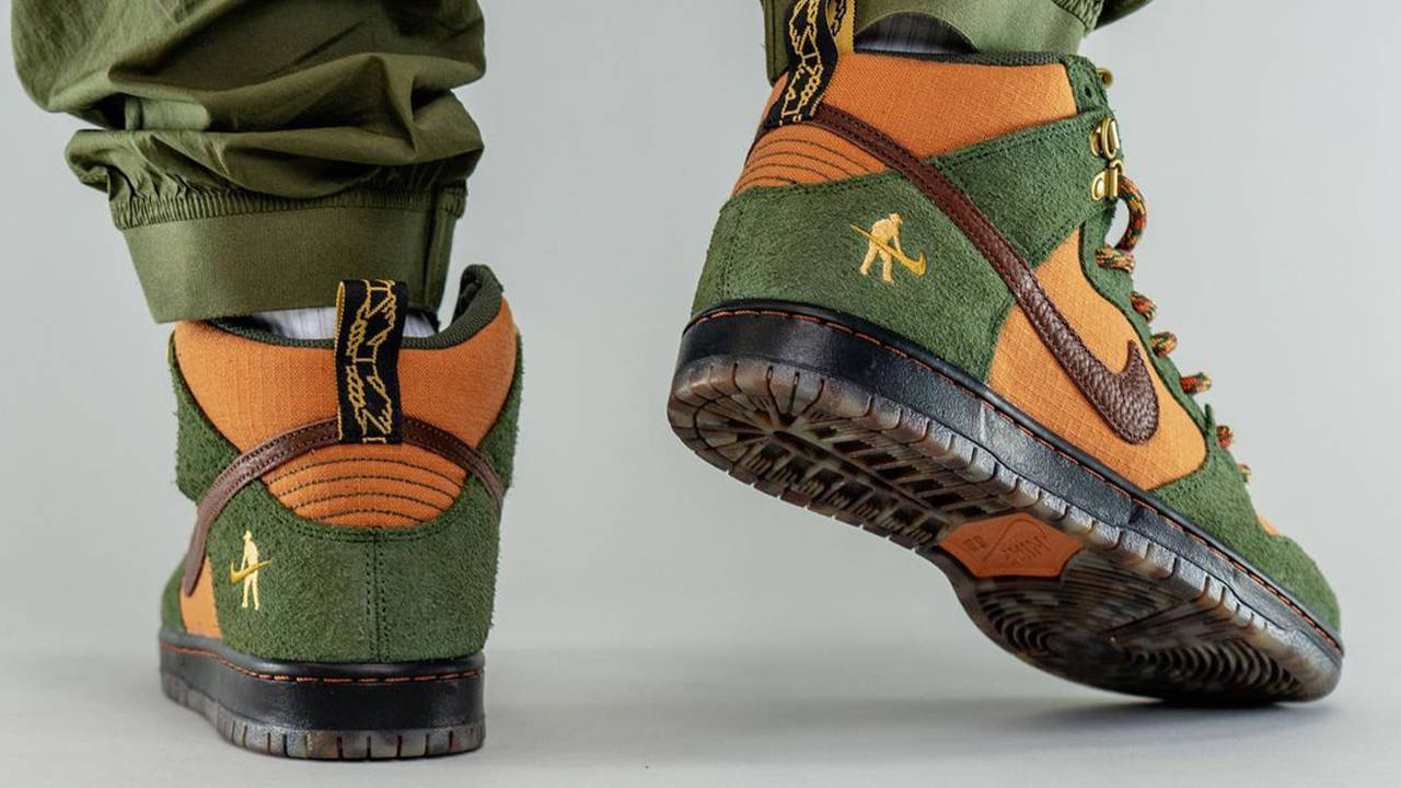Pass~Port x Nike SB Dunk High