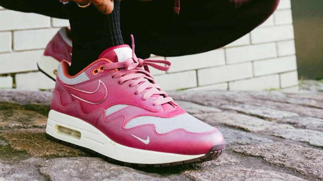 patta x nike air max 1 rush maroon 3