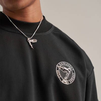 Represent Owners Badge Sweater M04155-01 Detail