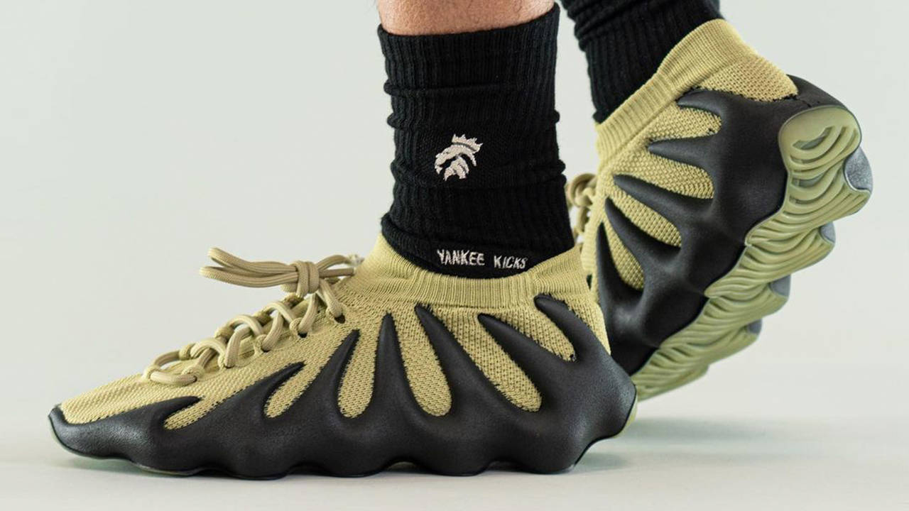 Yeezy 450 "Black Resin"