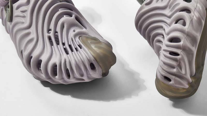 Salehe Bembury x Crocs Pollex Clog Urchin Closeup 2