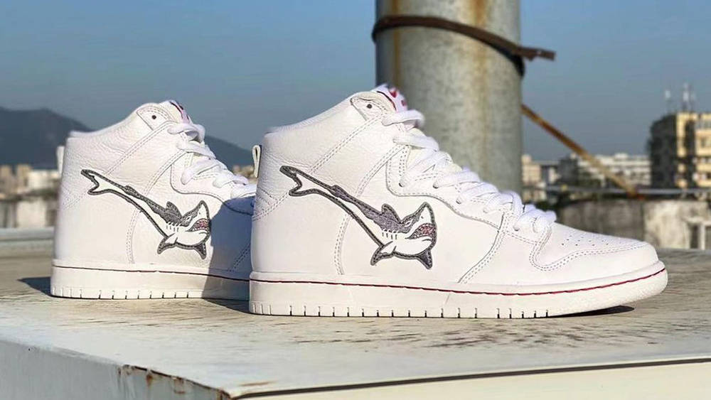 Image via solebyjc Oski x Nike SB Dunk High "Shark"