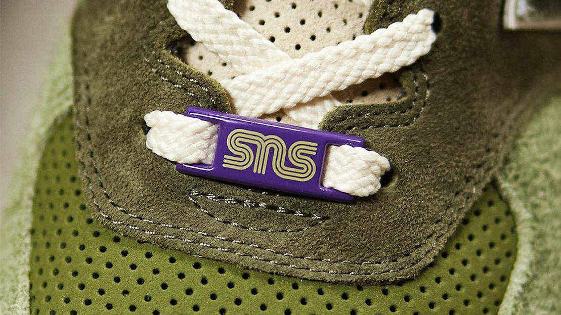 Sneakersnstuff clearance new balance