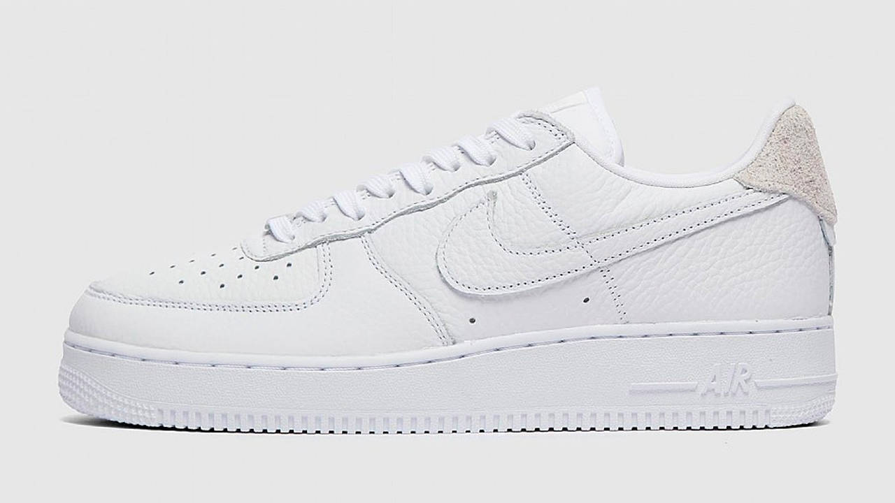 Use This Epic Code to Get 25% Off These Unmissable Sneakers at SEVENSTORE!