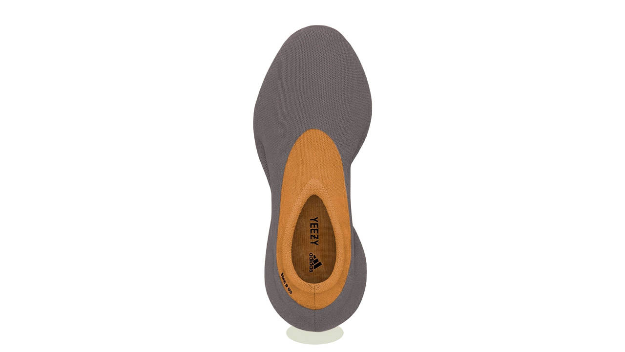 Yeezy Knit Runner "Stone Carbon"