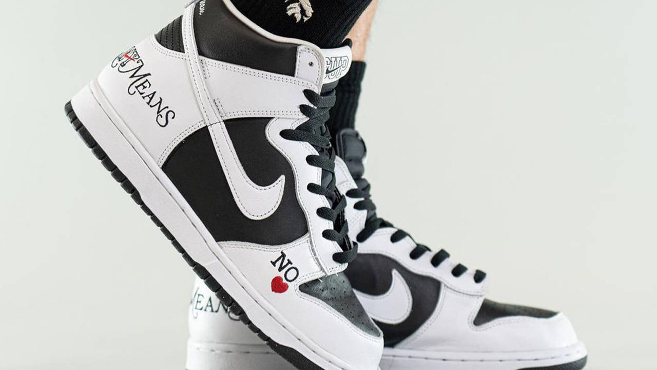 Supreme x Nike SB Dunk High "White"