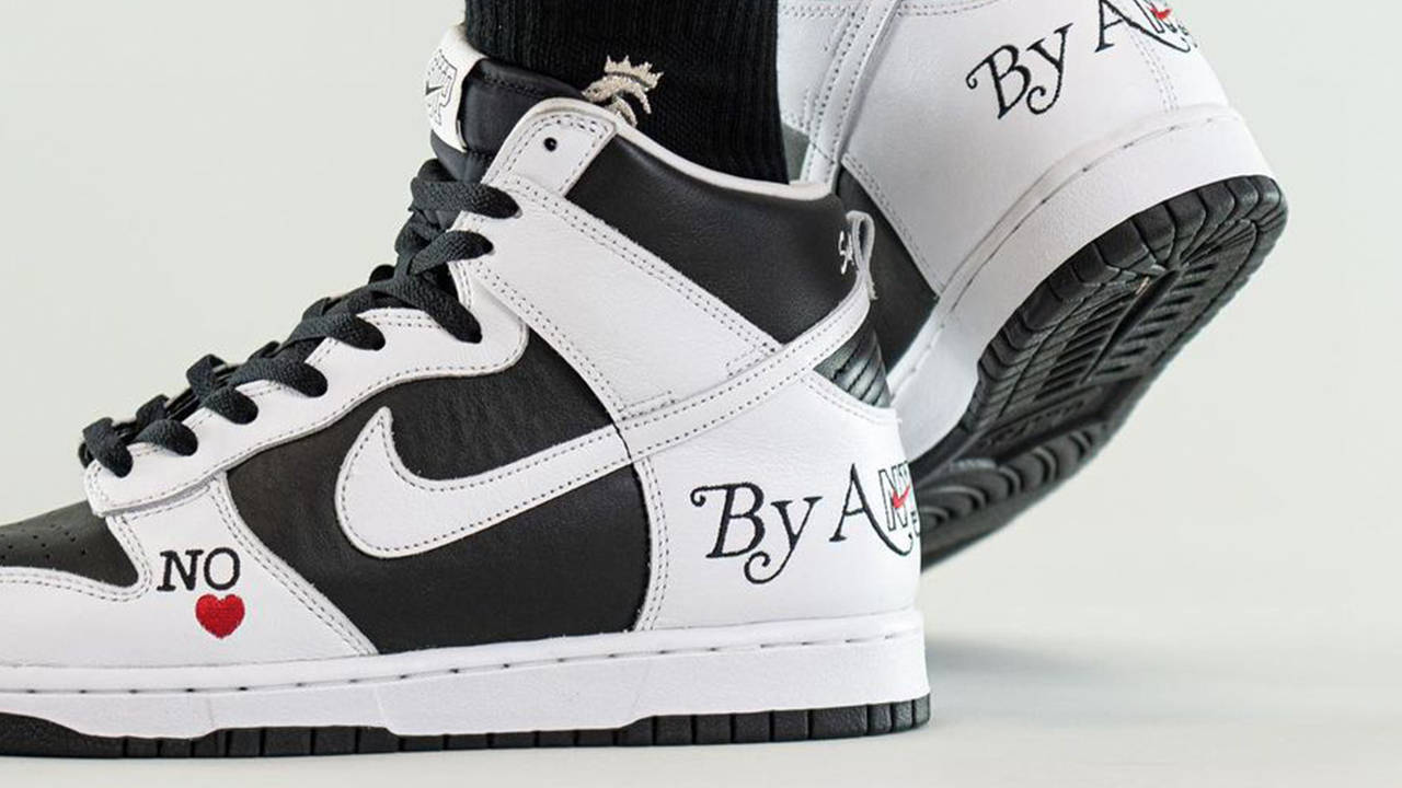 Supreme x Nike SB Dunk High "White"
