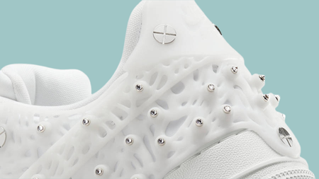 Peep The Swarovski Crystal Details on These New Air Force 1s Peep The Swarovski Crystal Details on These New Air Force 1s
