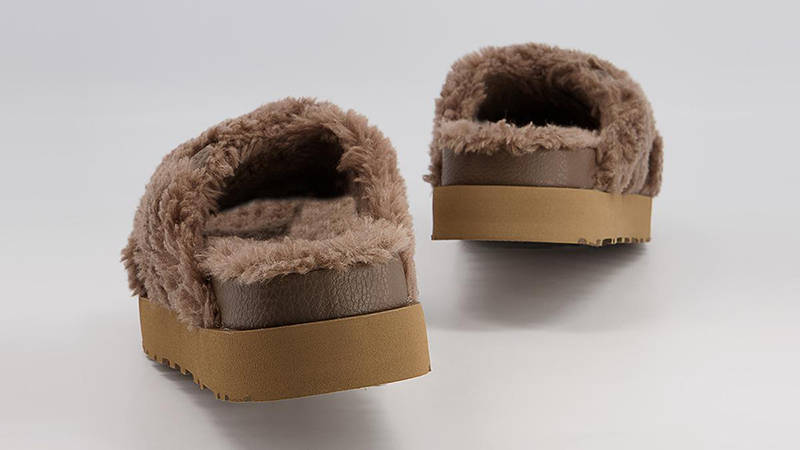 UGG Fuzz Sugar Cross Slide Hickory