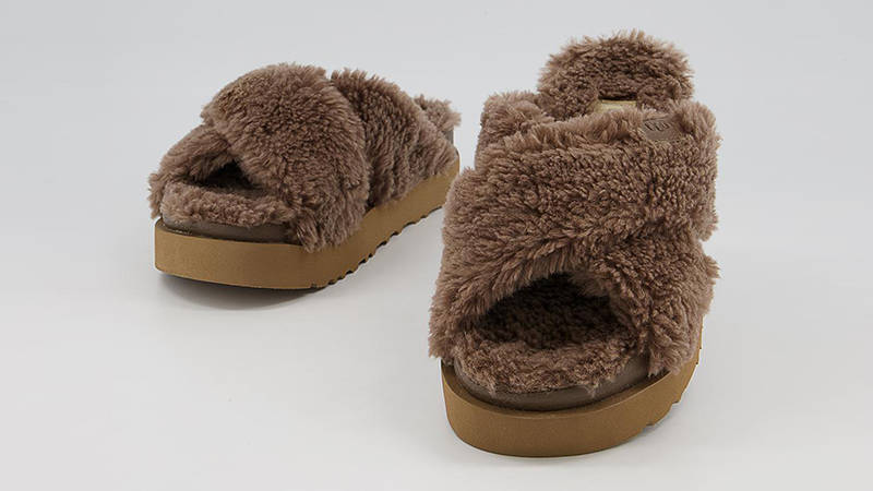 UGG Fuzz Sugar Cross Slide Hickory