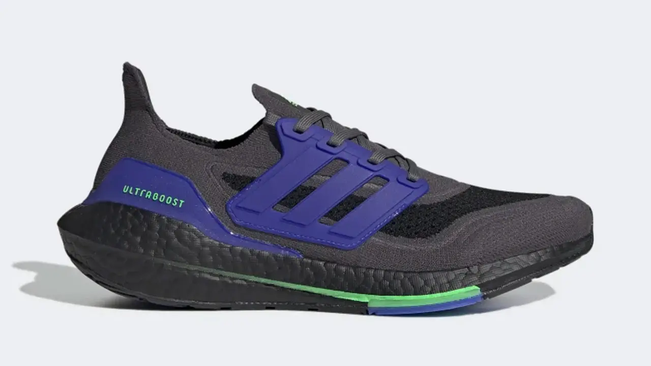 harga adidas yeezy boost 700 wave runner