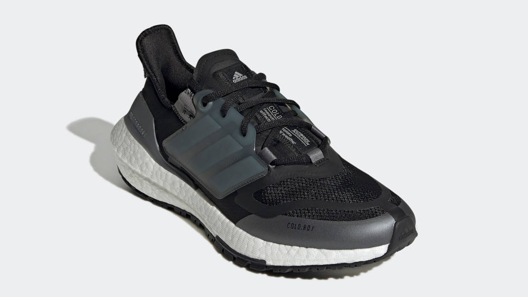 adidas Ultra Boost 22 COLD.RDY Core Black Grey Front