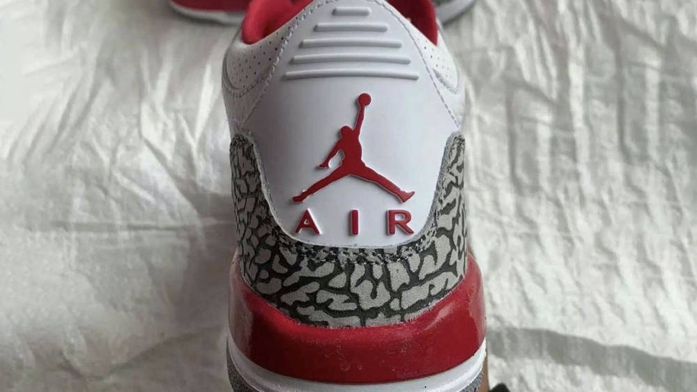 Image via solebyjc air jordan 3 cardinal red 3