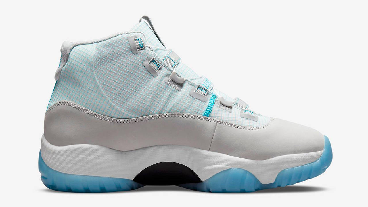 Air Jordan 11 Adapt "UNC"