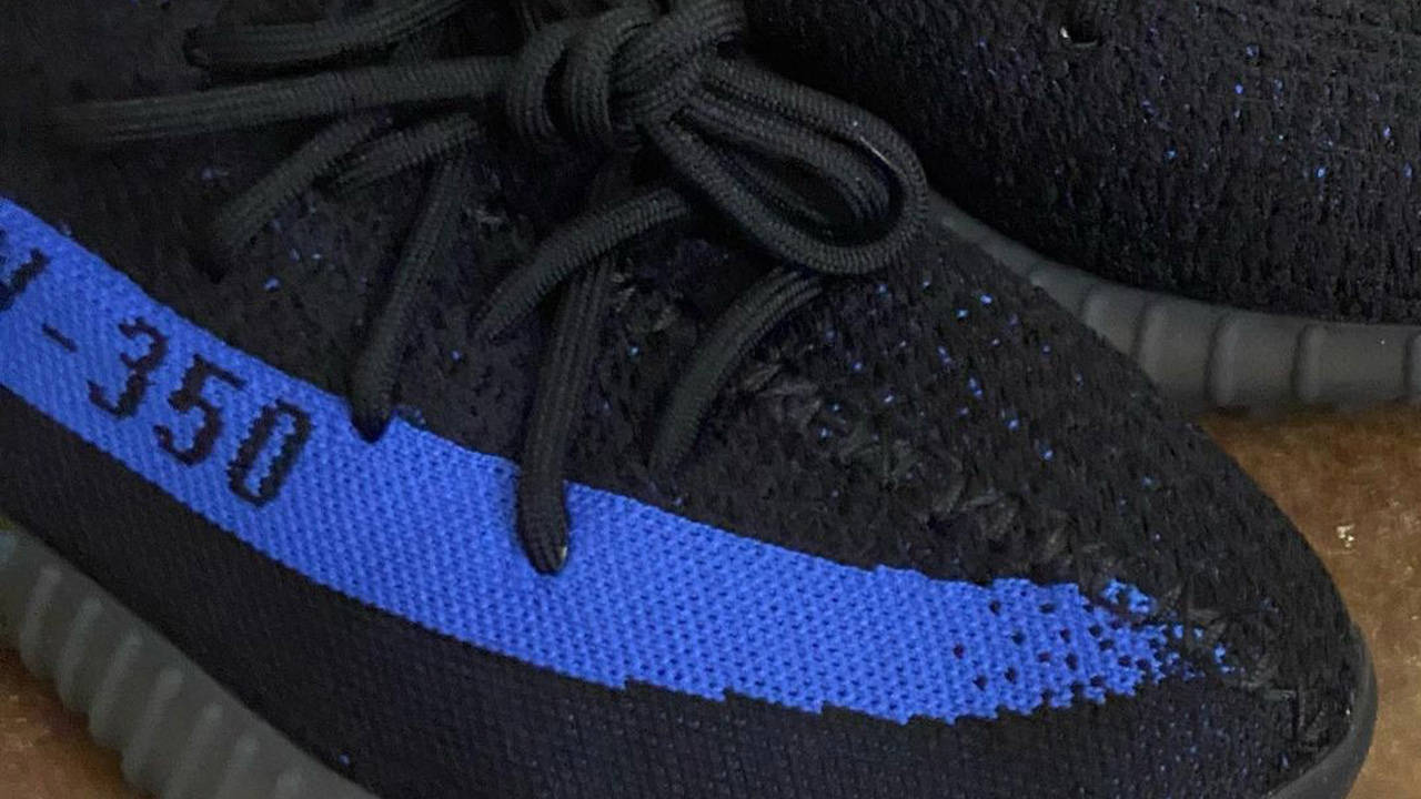 Yeezy Boost 350 V2 "Dazzling Blue"