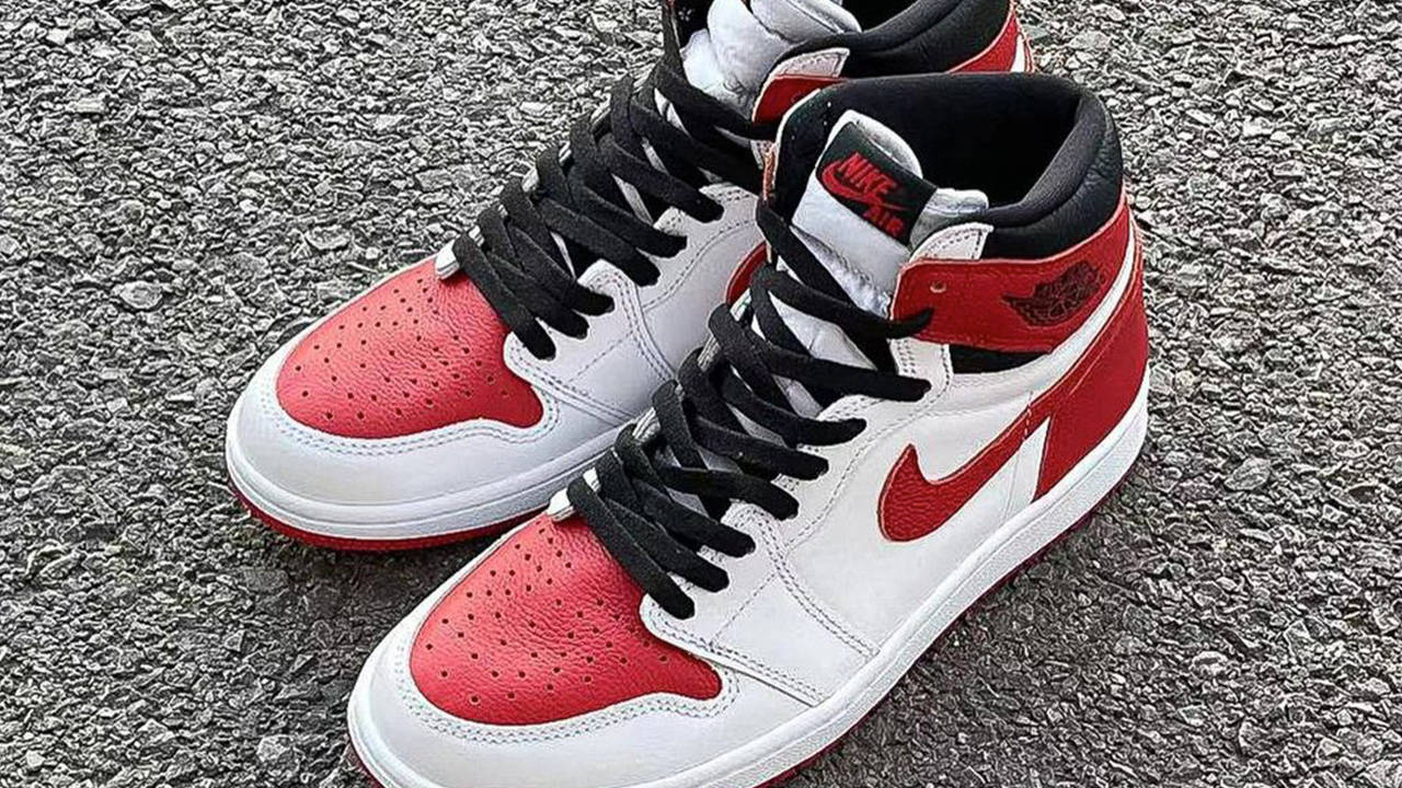 Air Jordan 1 High OG "Heritage: