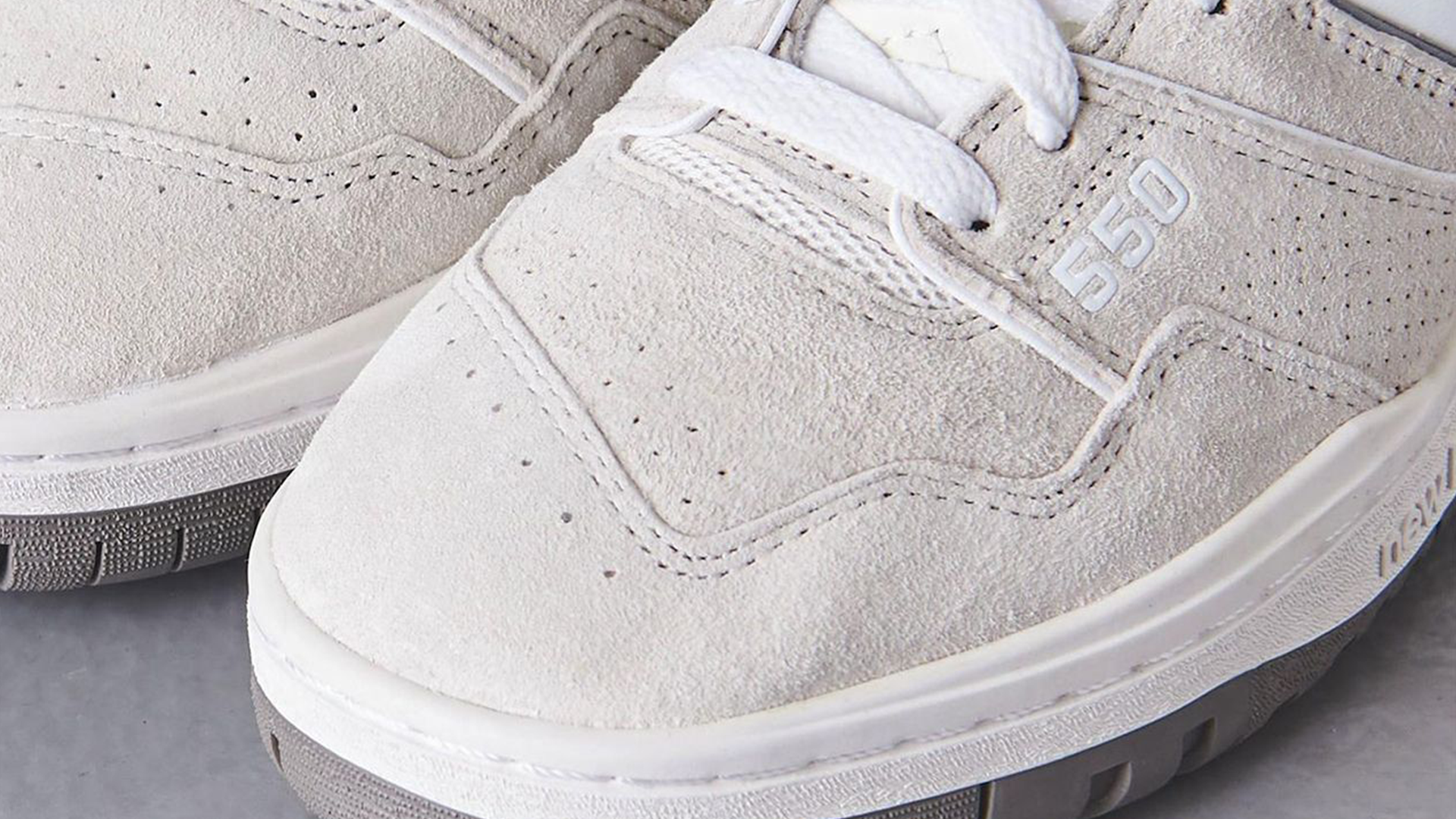 UNITED ARROWS x New Balance 550 Ecru Grey White