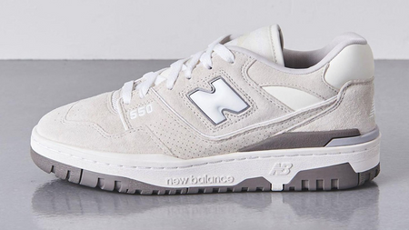 Peep the Ultra-Clean Details on the UNITED ARROWS x New Balance 550 "Ecru Grey White" Peep the Ultra-Clean Details on the UNITED ARROWS x New Balance 550 "Ecru Grey White"