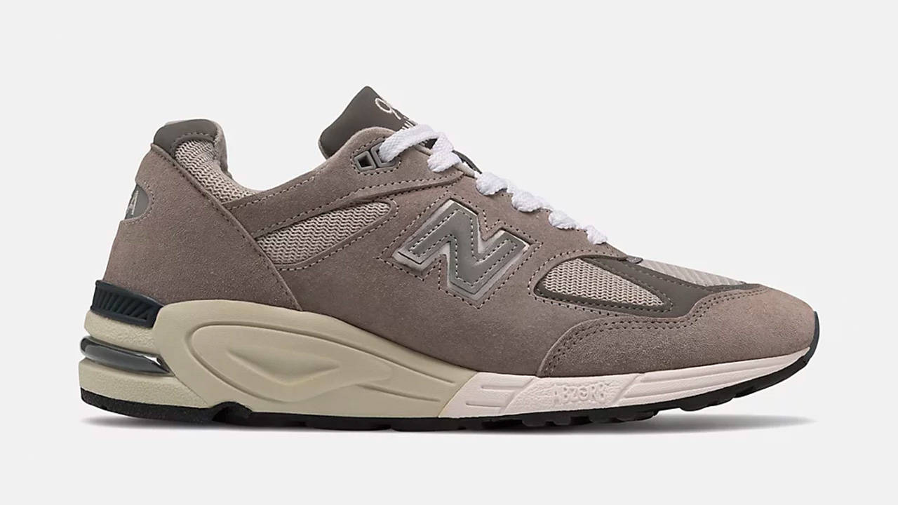 20 Sneaker, Apparel & Accessory Christmas Gift Ideas From New Balance UK
