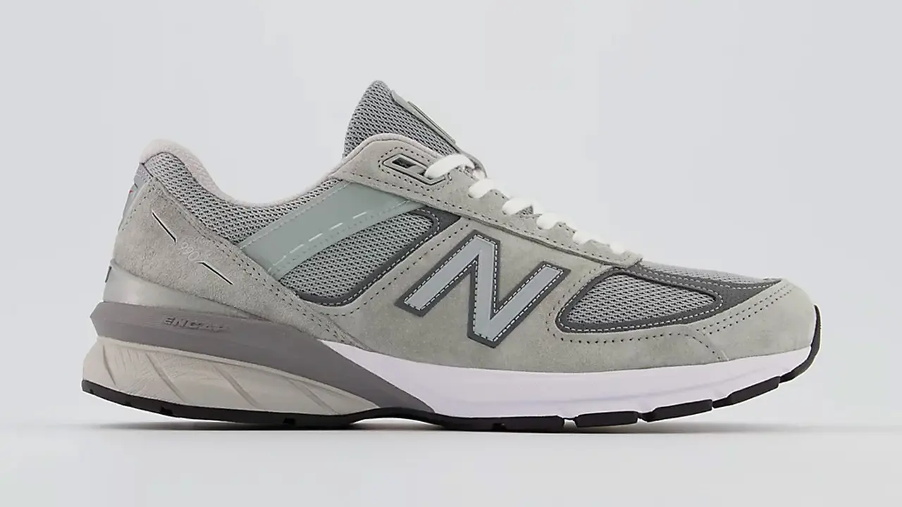 20 Sneaker, Apparel & Accessory Christmas Gift Ideas From New Balance ...