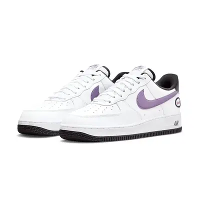 white nike shoes with purple swoosh